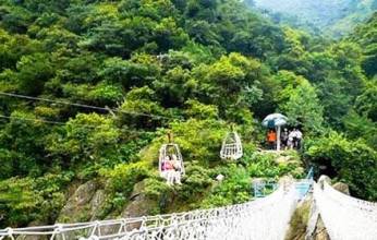 清遠玄真漂流、天溪谷探險、密室巷戰(zhàn)、山水泳場